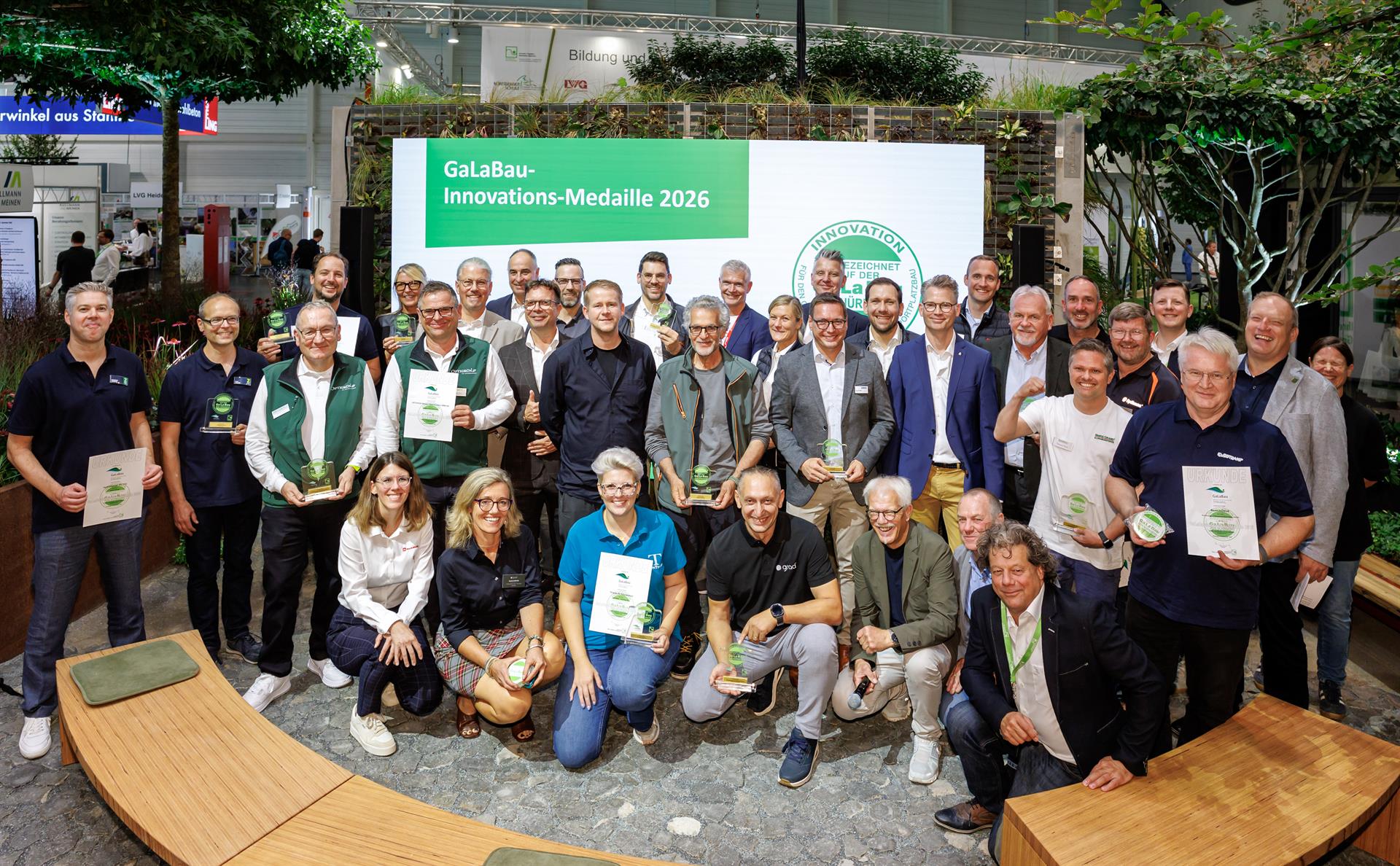 Gruppenbild der Gewinner*innen: GaLaBau-Innovations-Medaille 2026